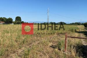 TERRENO EDIFICABILE A POSTIOMA DI PAESE - 4000MQ