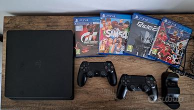 PLAYSTATION 4 SLIM 1 TB + 2 JOYSTICK + 4 GIOCHI