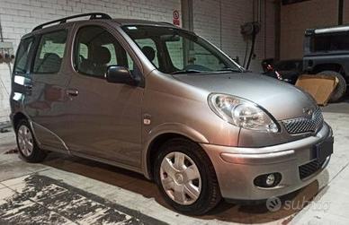 Toyota yaris verso diesel *camperizzabile*