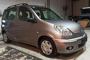 Toyota yaris verso diesel *camperizzabile*