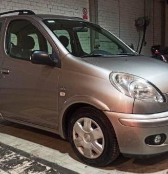 Toyota yaris verso diesel *camperizzabile*