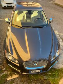 Jaguar xf