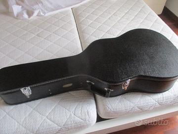 CHITARRA SEMIACUSTICA IBANEZ