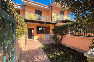 Labico:villino centrale recente costruzione