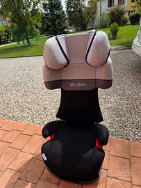 Seggiolino auto