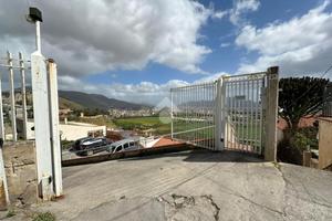 2 LOCALI A PALERMO