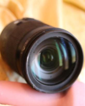 Obiettivo zoom 18-300