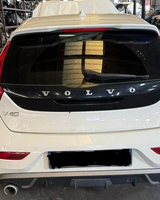 RICAMBI VOLVO V40 DEL 2015 CC 2000 TDI D4204T6