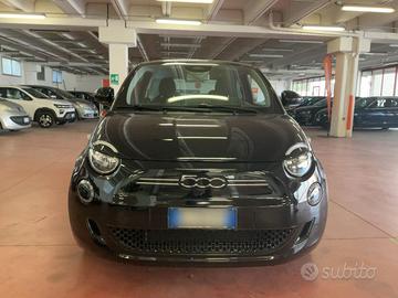 Fiat 500e 42 kWh Passion