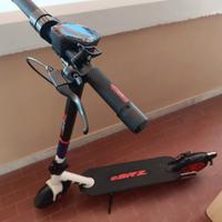 MONOPATTINO ELETTRICO APRILIA eSRZ