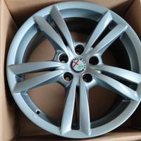4 CERCHI LEGA ALFAROMEO GIULIETTA 17" CODICE A680