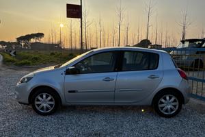 Renault Clio 1.2 16V 5 porte Luxe