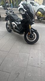 Xadv 750