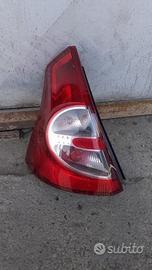 Faro Posteriore Dacia Sandero