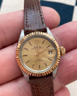 Tudor Princess Oysterdate