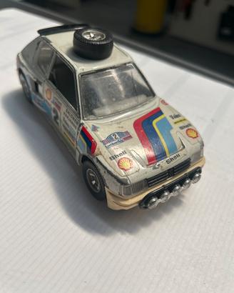 Peugeot 205 turbo Burago 1/25 usata