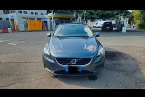 volvo v40 d2