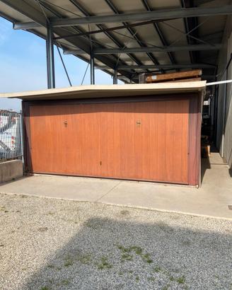 Portone per garage