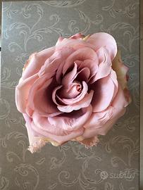 Pouf profumato con fiori finti rosa