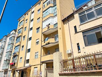 Appartamento luminoso piano alto Via Dell'Edera