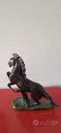 cavallo rampante, soprammobile.
