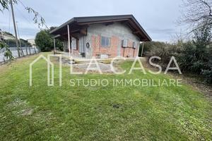 Villa a San Giorgio della Richinvelda (PN)