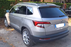 SKODA KAROQ 1.6 TDI DSG STYLE