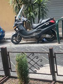 Piaggio X9