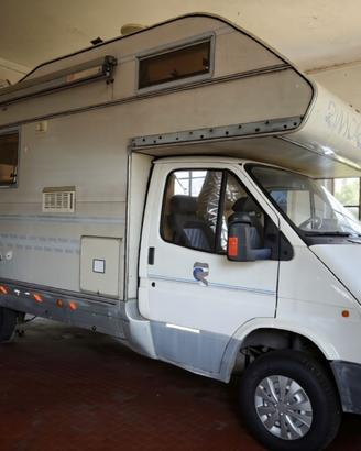 Camper Mansardato Rimor Koala su meccanica Ford