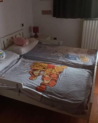 2 Letti IKEA KRITTER con doghe, materassi e spondi