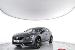 VOLVO V60 Cross Country D3 Geartronic Pro