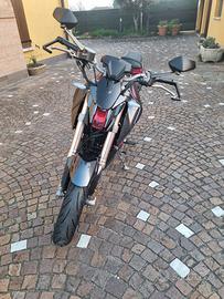MOTO ZONTES 125 U USATA