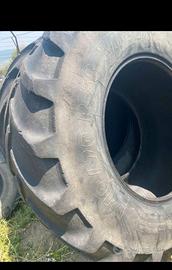 Gomme Michelin 710/70/38 600/65/28