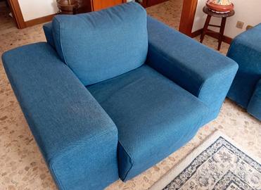 Divano Chateau d’Ax in tessuto blu