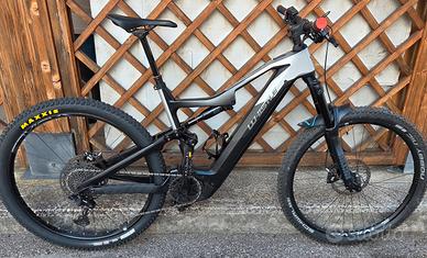 bici cletta elettrica wistle carbonio L