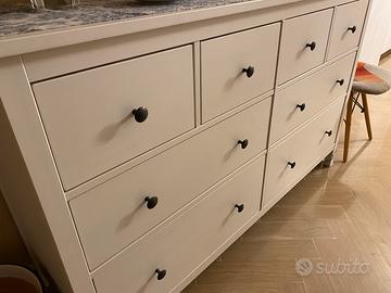 Cassettiera Ikea Hemnes