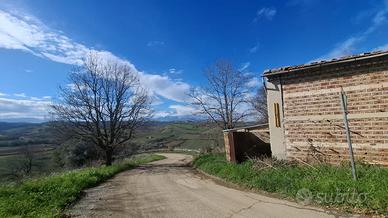 Casale antico in collina per casa privata