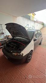 Fiat punto JTD da sistemare (vetro anteriore)