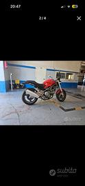 Moster 750 Carb.