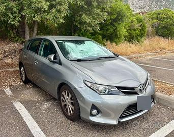 Toyota Auris Lounge 1.4 D-4D
