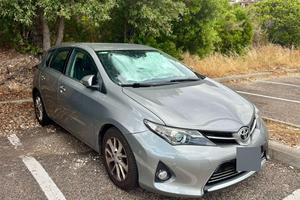 Toyota Auris Lounge 1.4 D-4D