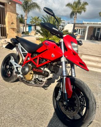 Ducati Hypermotard 1100