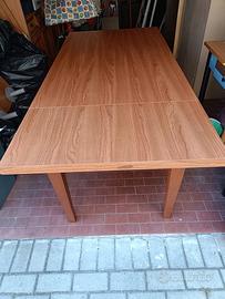 Tavolo allungabile