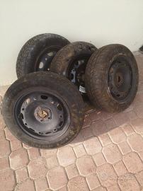 cerchi in ferro 5 fori per Polo Volkswagen 