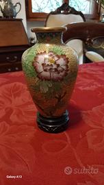 Vasetto vintage Cloisonné fondo avorio