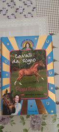 4 LIBRI AVVENTURE VARIE ARGOMENTO EQUITAZIONE