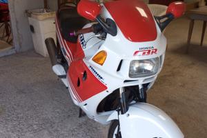 Honda CBR 1000 Super Sport