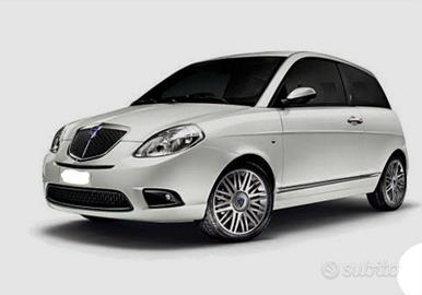 lancia ypsilon 1.4 benzina 