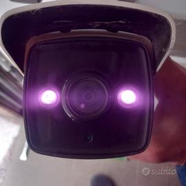 videocamera sicurezza Hikvision DS-2CD2T42WD-I5