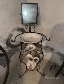lavabo vintage in ferro con ceramica